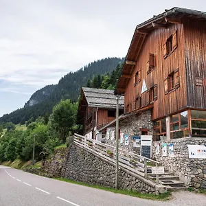 https://auberge-de-jeunesse-hi-la-clusaz.hotels-rhonealpes.com