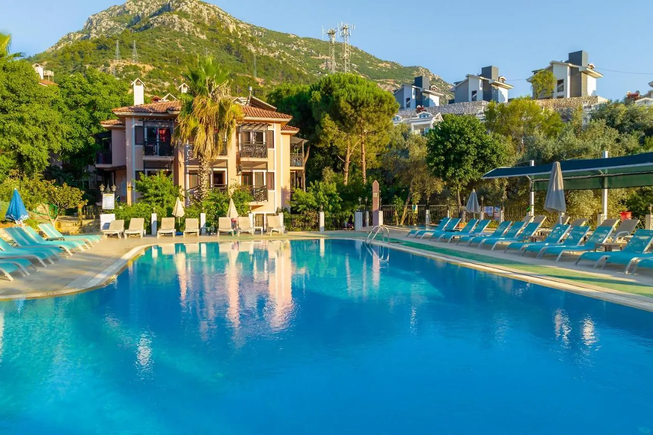 אולודניץ Club Pink Palace Hotel