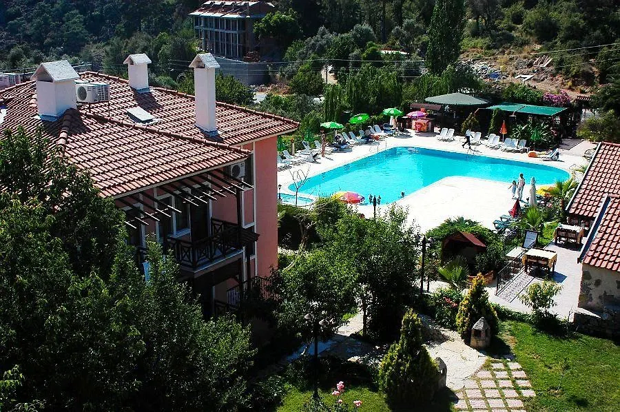 אולודניץ Club Pink Palace Hotel
