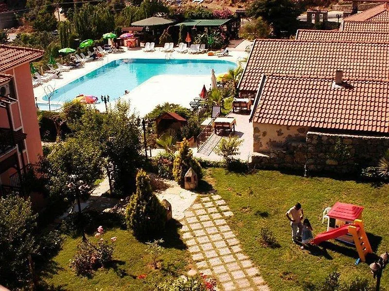 אולודניץ Club Pink Palace Hotel