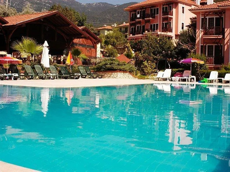 אולודניץ Club Pink Palace Hotel